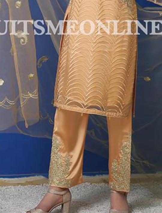 WOMEN SUITS