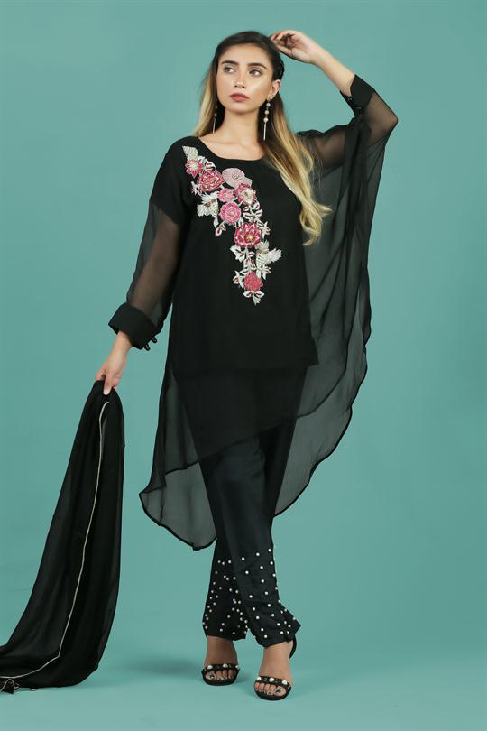 WOMEN SUITS