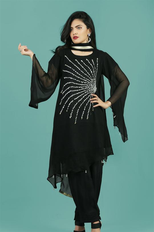 WOMEN SUITS