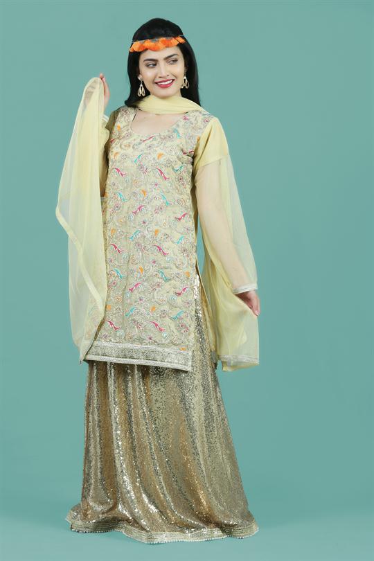 WOMEN SUITS