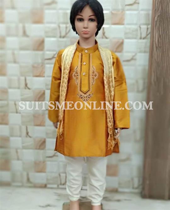 BOY'S SUITS