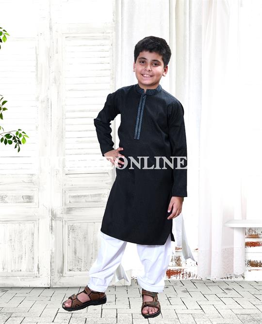 BOY'S SUITS