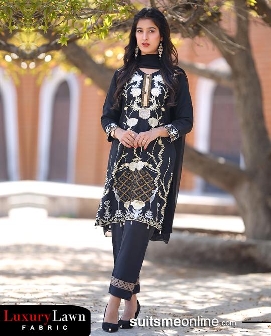 WOMEN SUITS