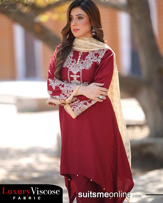 WOMEN SUITS