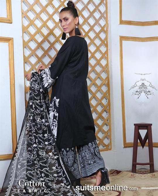 WOMEN SUITS