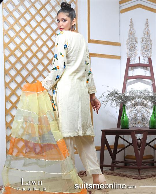 WOMEN SUITS