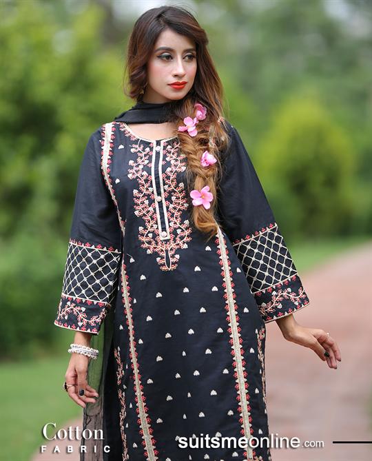WOMEN SUITS