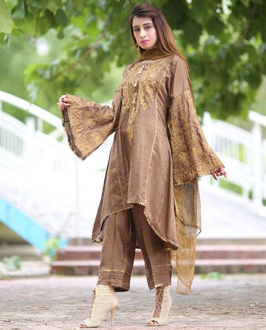 WOMEN SUITS
