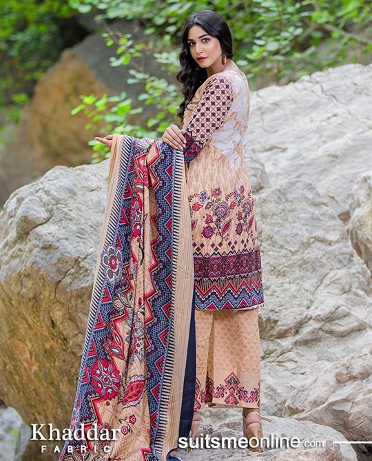WOMEN SUITS