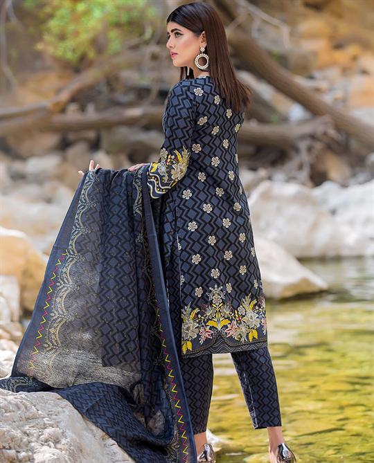 WOMEN SUITS